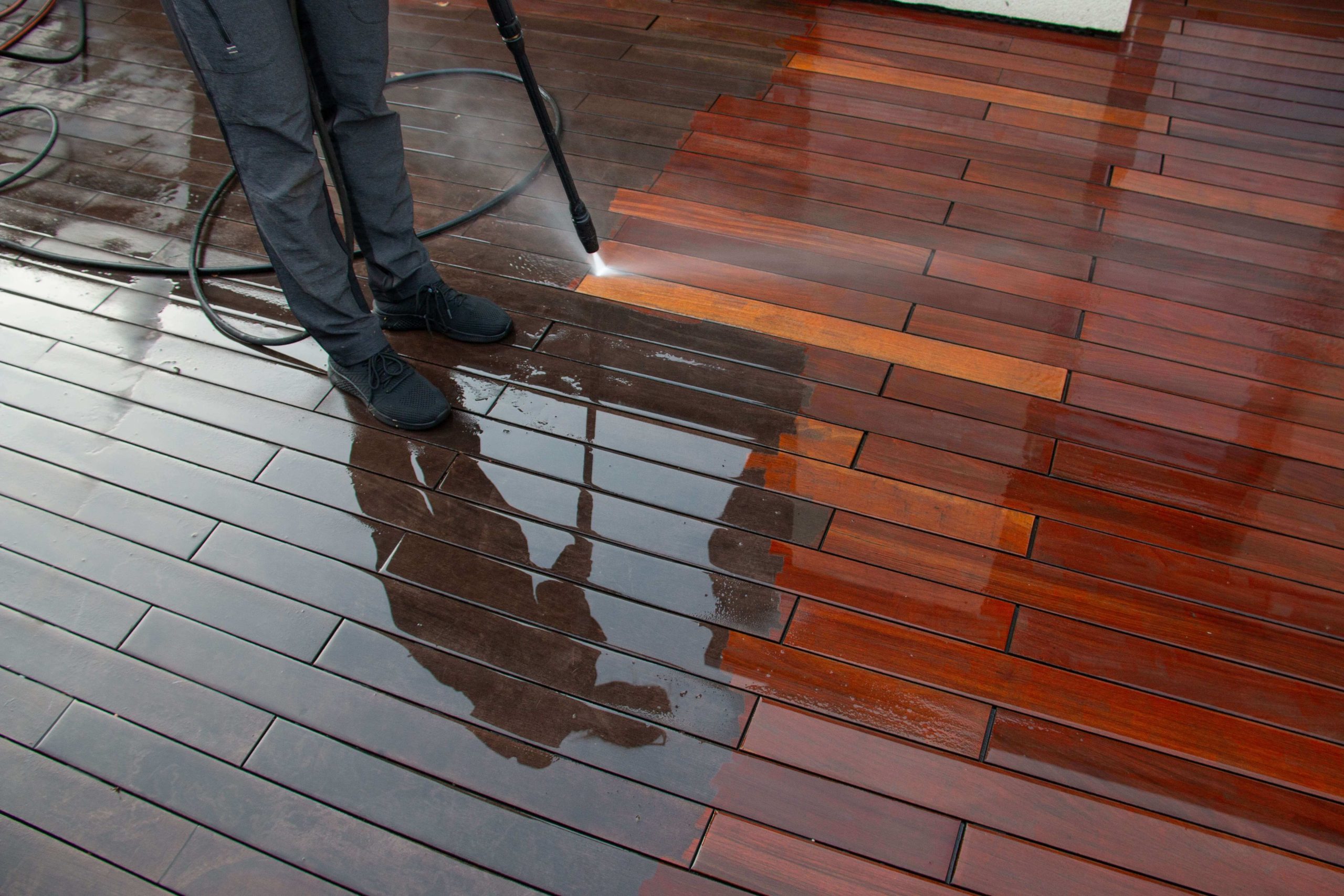 Decking Power Washing Carshalton SM5